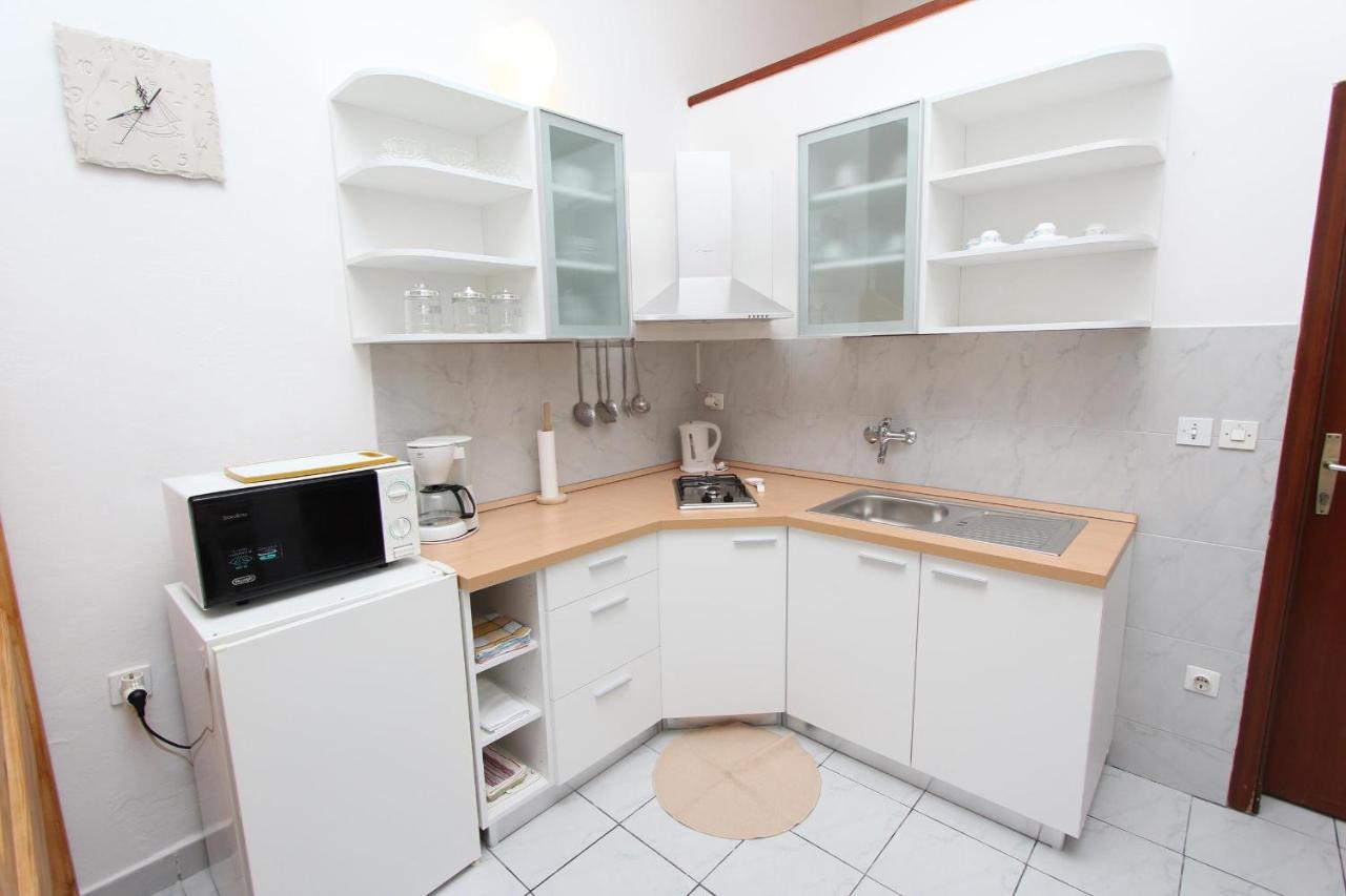 Apartments Goga Rovinj Bagian luar foto